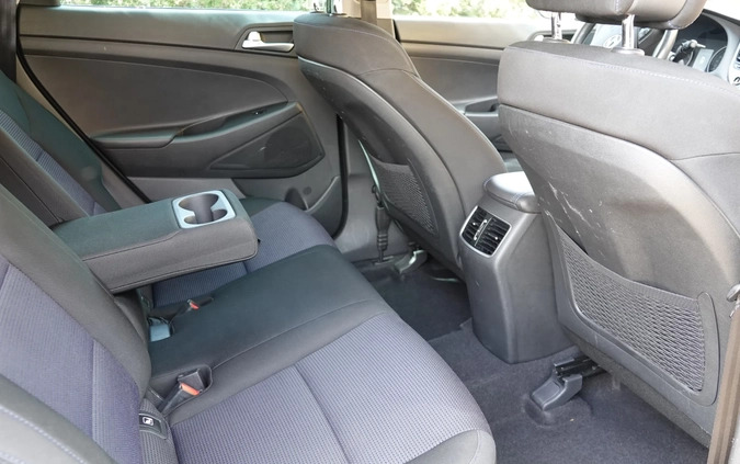 Hyundai Tucson cena 75000 przebieg: 124500, rok produkcji 2016 z Biała Rawska małe 137